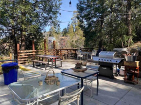 Walk2Lake Beautiful Cozy Getaway Retreat for ALL